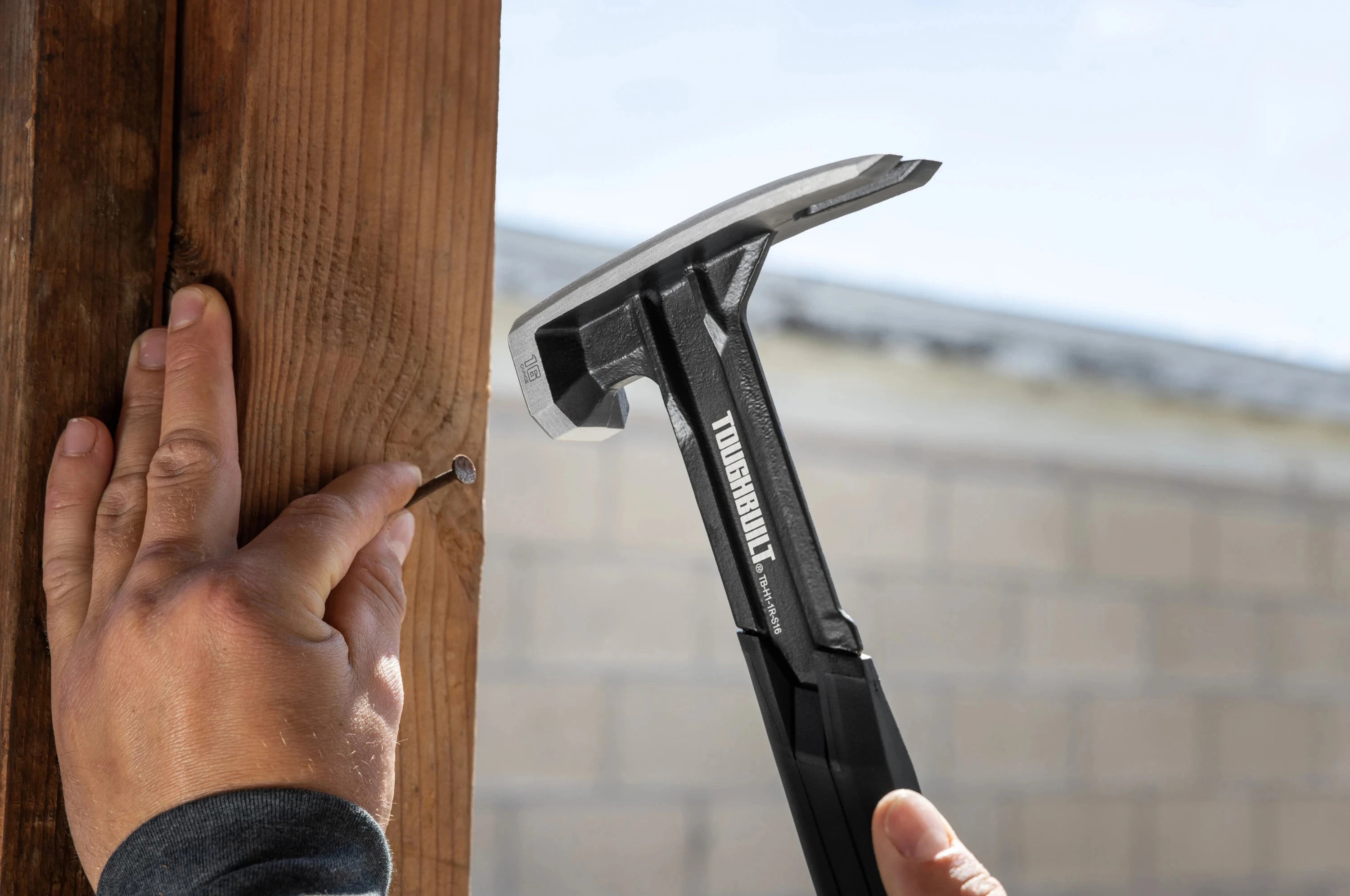 TOUGHBUILT Steel Rip Hammer TB-H1-1R-S16 TB-H1-1R-S18 16 OZ. 18 OZ. Smooth Face Hand Tools