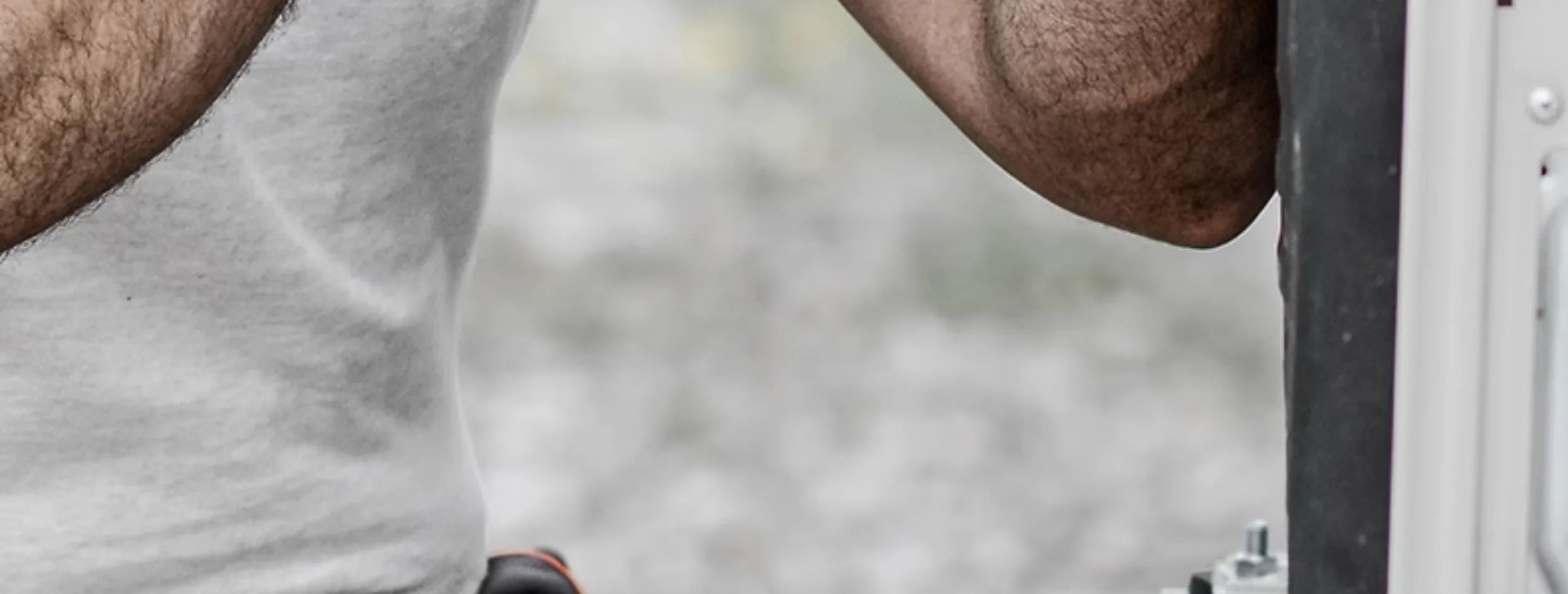 Multifunctional Electric Screwdriver Household Mini Electric Drill Rechargeable Precision Screwdriver High Torque Repair Tool